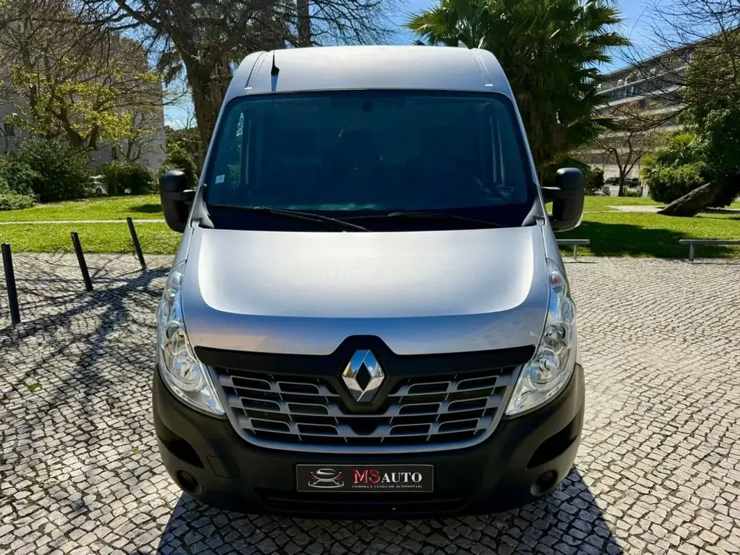 Renault Master 2.3 DCI L2H2 2020 - 17990 EUR, 144250 km - AUTO.MOTO.pt - 144250km - foto 35 de 38