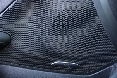 Peugeot RCZ 2012 - 12990 EUR, 189000 km - AUTO.MOTO.pt - 189000km - foto 10 de 25