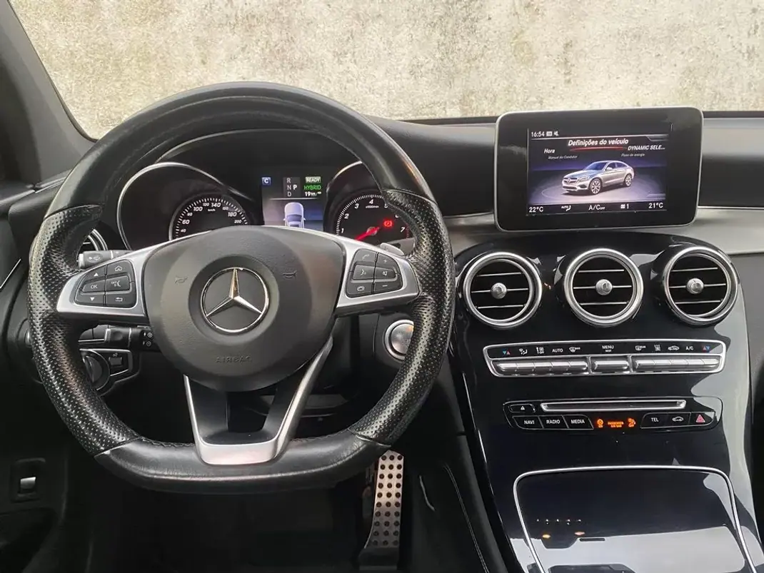 Mercedes-Benz GLC 350 2018 - 45900 EUR, 88510 km - AUTO.MOTO.pt - 88510km - foto 13 de 17