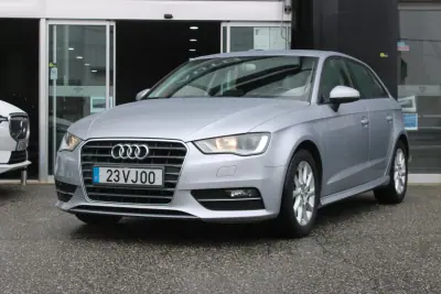 Audi A3 Sportback 2014 - 10900 EUR, 183539 km - AUTO.MOTO.pt - 183539km - foto 7 de 19