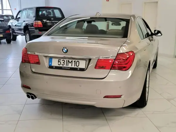 BMW 730 2009 - 23500 EUR, 107760 km - AUTO.MOTO.pt - 107760km - foto 7 de 54