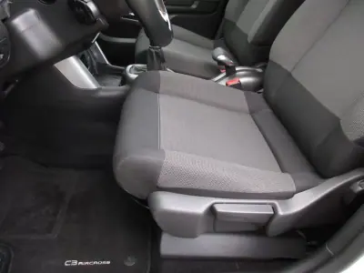 Citroën C3 Aircross 2018 - 11999 EUR, 56000 km - AUTO.MOTO.pt - 56000km - foto 18 de 39