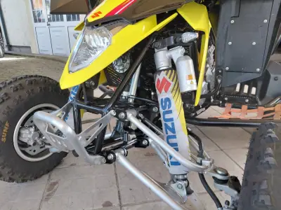 Suzuki LT-Z 2010 - 8950 EUR, 0 km - AUTO.MOTO.pt - foto 8 de 15