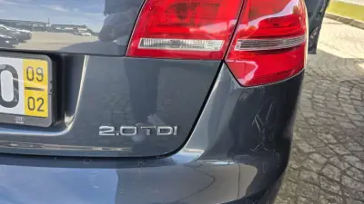 Audi A3 Sportback 2009 - 12990 EUR, 176000 km - AUTO.MOTO.pt - 176000km - foto 7 de 25