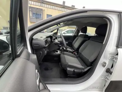 Citroën C3 2019 - 8750 EUR, 123000 km - AUTO.MOTO.pt - 123000km - foto 25 de 48