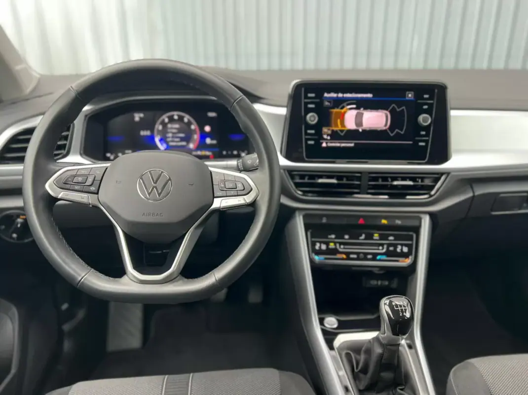Volkswagen T-Roc 2025 - 28000 EUR, 12129 km - AUTO.MOTO.pt - 12129km - foto 13 de 18