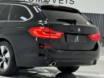 BMW 520 2018 - 24990 EUR, 153000 km - AUTO.MOTO.pt - 153000km - foto 16 de 52
