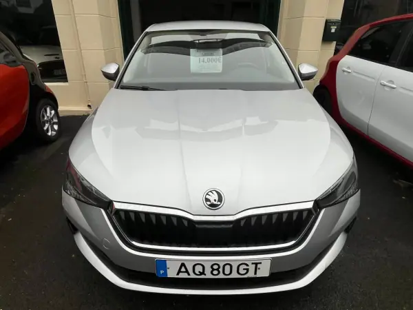 Skoda Scala 2022 - 14000 EUR, 78000 km - AUTO.MOTO.pt - 78000km - foto 3 de 5