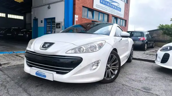 Peugeot RCZ 2011 - 10900 EUR, 158000 km - AUTO.MOTO.pt - 158000km - foto 13 de 19