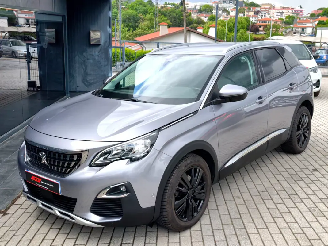 Peugeot 3008 2017 - 17900 EUR, 140000 km - AUTO.MOTO.pt - 140000km - foto 1 de 14