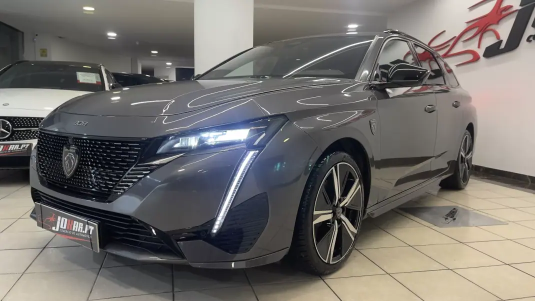 Peugeot 308 SW 2023 - 22490 EUR, 52713 km - AUTO.MOTO.pt - 52713km - foto 3 de 57
