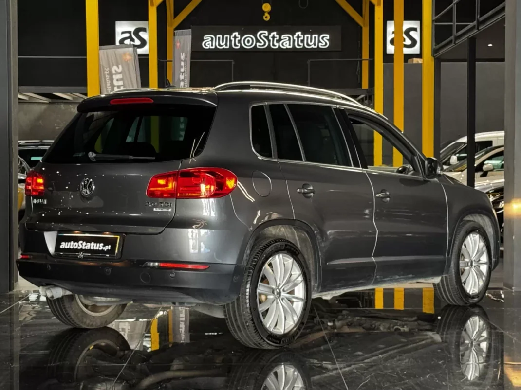 Volkswagen Tiguan 2016 - 16990 EUR, 190300 km - AUTO.MOTO.pt - 190300km - foto 15 de 34