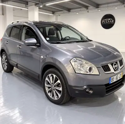 Nissan Qashqai +2 2009 - 10900 EUR, 245357 km - foto 2 de 9
