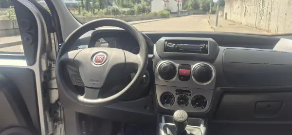 Fiat Qubo 2010 - 6450 EUR, 160000 km - 160000km - foto 8 de 12