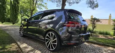 Volkswagen Golf 2014 - 16990 EUR, 117000 km - AUTO.MOTO.pt - 117000km - foto 4 de 18