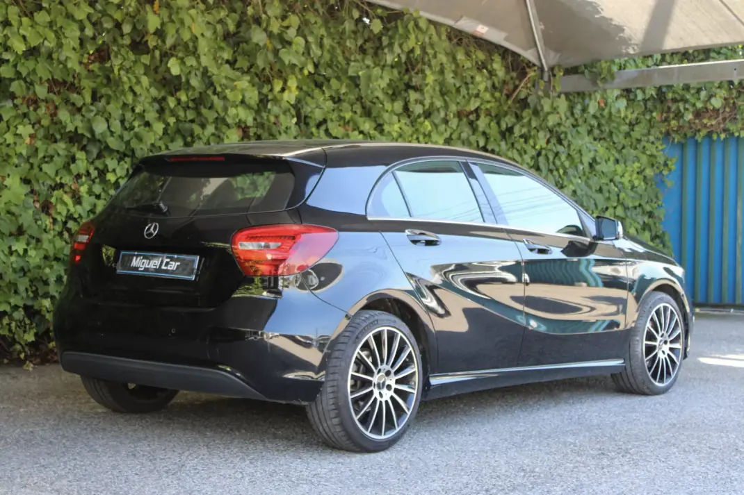 Mercedes-Benz A 180 2016 - 15450 EUR, 149000 km - 149000km - foto 8 de 16