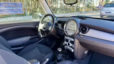 MINI Cooper 2008 - 8200 EUR, 230000 km - 230000km - foto 9 de 18