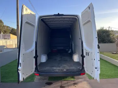Mercedes-Benz Sprinter 310 CDI LONGA 2014 - 16900 EUR, 190000 km - AUTO.MOTO.pt - 190000km - foto 11 de 28