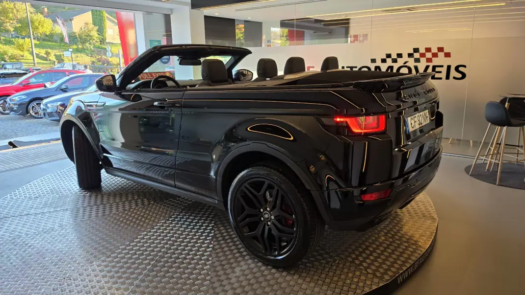 Land Rover Range Rover Evoque Cabrio 2017 - 28750 EUR, 133417 km - 133417km - foto 19 de 62
