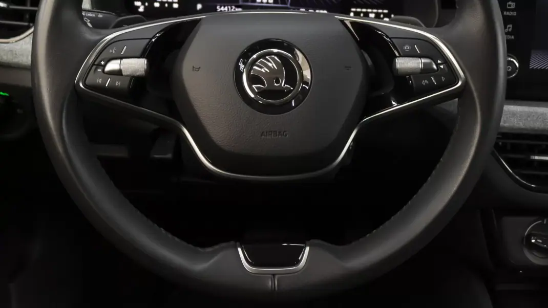 Skoda Kamiq 2024 - 18850 EUR, 54000 km - AUTO.MOTO.pt - 54000km - foto 22 de 33