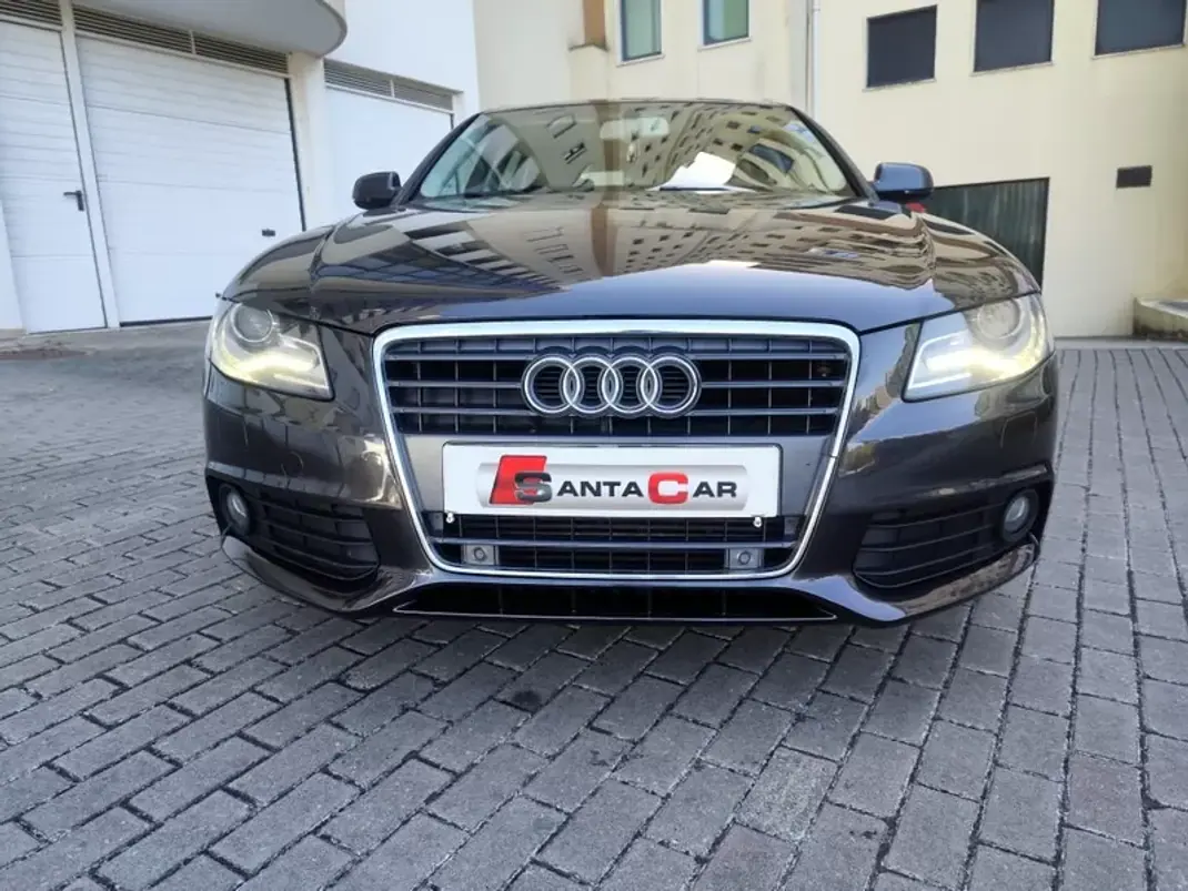 Audi A4 Avant 2010 - 10980 EUR, 243000 km - 243000km - foto 9 de 33