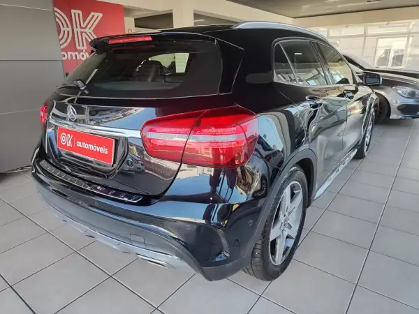 Mercedes-Benz GLA 200 2018 - 22750 EUR, 191200 km - AUTO.MOTO.pt - 191200km - foto 11 de 36