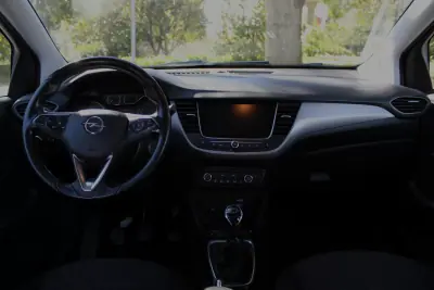 Opel Crossland X 2017 - 12500 EUR, 113439 km - AUTO.MOTO.pt - 113439km - foto 16 de 35