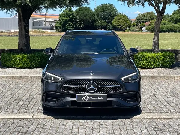 Mercedes-Benz C 300 2024 — photo 3 of 49