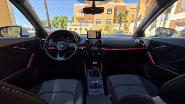Audi Q2 2020 - 18890 EUR, 150000 km - AUTO.MOTO.pt - 150000km - foto 4 de 17