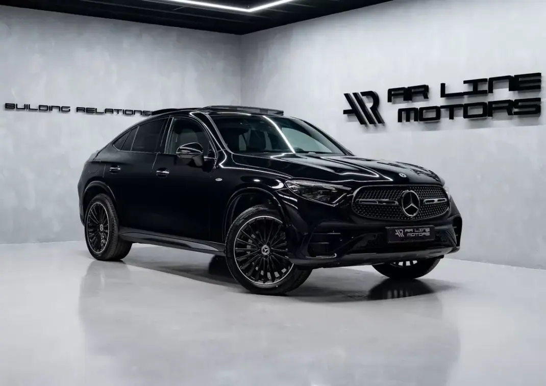 Mercedes-Benz GLC 300 2025 - 77950 EUR, 10000 km - AUTO.MOTO.pt - 10000km - foto 1 de 60