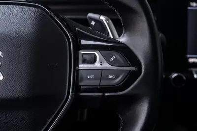 Peugeot 508 SW 2020 - 16990 EUR, 132236 km - AUTO.MOTO.pt - 132236km - foto 14 de 41