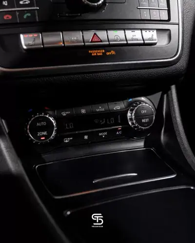Mercedes-Benz CLA 180 2017 - 20950 EUR, 135000 km - 135000km - foto 13 de 26