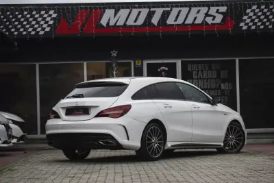 Mercedes-Benz CLA 200 2018 - 22900 EUR, 168433 km - AUTO.MOTO.pt - 168433km - foto 28 de 30