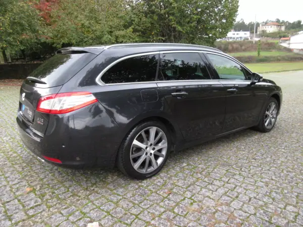 Peugeot 508 SW 2018 - 16990 EUR, 162000 km - AUTO.MOTO.pt - 162000km - foto 11 de 62