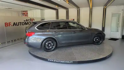 BMW 320 2013 - 12500 EUR, 218911 km - AUTO.MOTO.pt - 218911km - foto 8 de 56