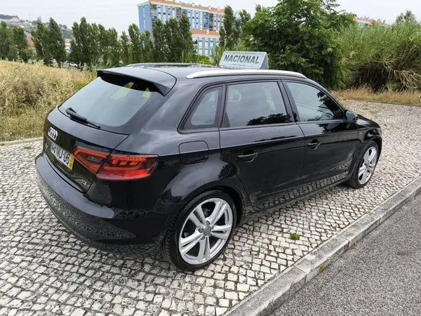 Audi A3 Sportback 2013 - 14950 EUR, 255105 km - AUTO.MOTO.pt - 255105km - foto 3 de 60