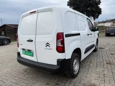 Citroën BERLINGO VAN XL 1.5 BLUE HDI 3 LUGARES 2022 - 15250 EUR, 101600 km - AUTO.MOTO.pt - 101600km - foto 8 de 23