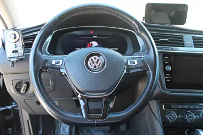 Volkswagen Tiguan Allspace 2018 - 26990 EUR, 120612 km - 120612km - foto 20 de 30