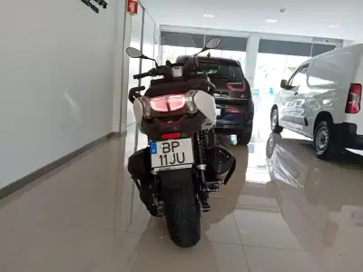 BMW C 400 GT 2024 - 7590 EUR, 100 km - AUTO.MOTO.pt - 100km - foto 5 de 11