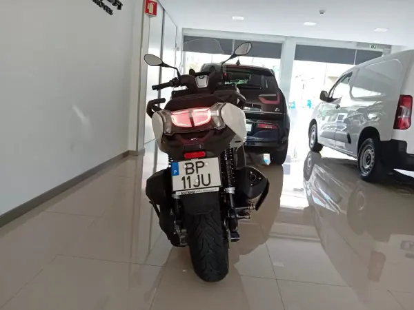 BMW C 400 GT 2024 - 7590 EUR, 100 km - AUTO.MOTO.pt - 100km - foto 5 de 11