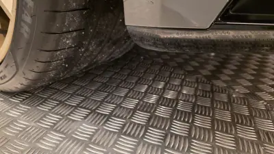 Porsche 992 2021 - 159500 EUR, 69488 km - AUTO.MOTO.pt - 69488km - foto 35 de 58