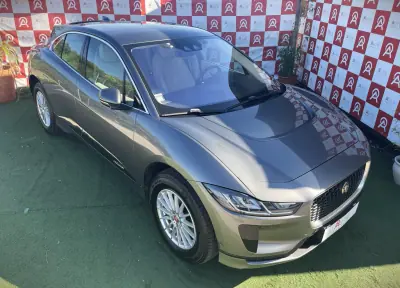 Jaguar I-Pace 2019 — foto 6 de 29