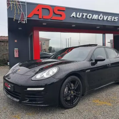 Porsche Panamera 2013 - 41500 EUR, 113000 km - AUTO.MOTO.pt - 113000km - foto 4 de 18