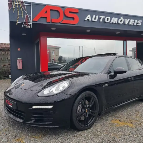 Porsche Panamera 2013 - 40500 EUR, 113000 km - AUTO.MOTO.pt - 113000km - foto 4 de 18