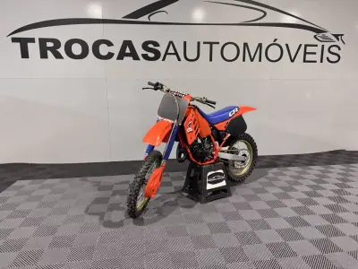 Honda CR 125R 1987 - 10900 EUR, 1 km - foto 3 de 11