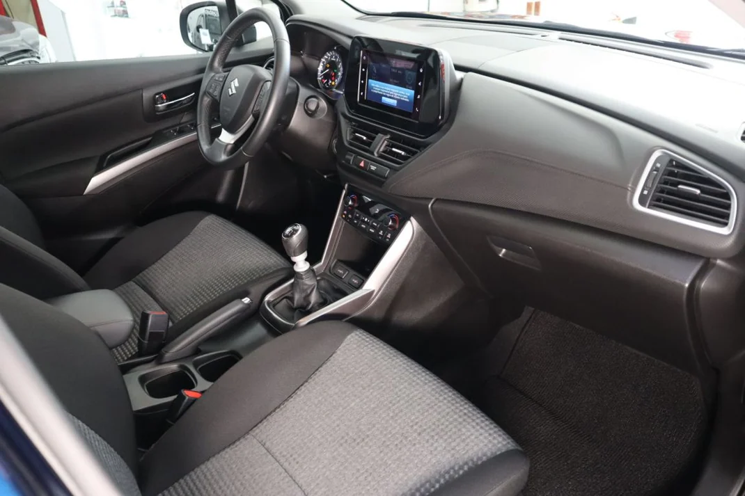 Suzuki S-Cross 2022 - 23250 EUR, 50911 km - AUTO.MOTO.pt - 50911km - foto 10 de 33