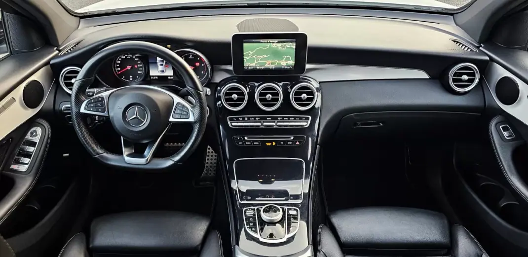 Mercedes-Benz GLC 220 2018 - 44500 EUR, 88000 km - AUTO.MOTO.pt - 88000km - foto 7 de 30