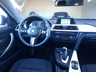 BMW 420 Gran Coupé 2015 - 15990 EUR, 264120 km - AUTO.MOTO.pt - 264120km - foto 10 de 17