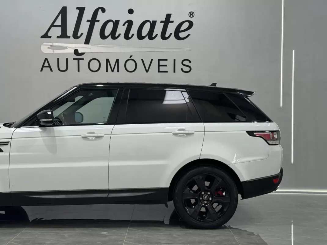 Land Rover Range Rover Sport 2016 - 31990 EUR, 220000 km - AUTO.MOTO.pt - 220000km - foto 9 de 42