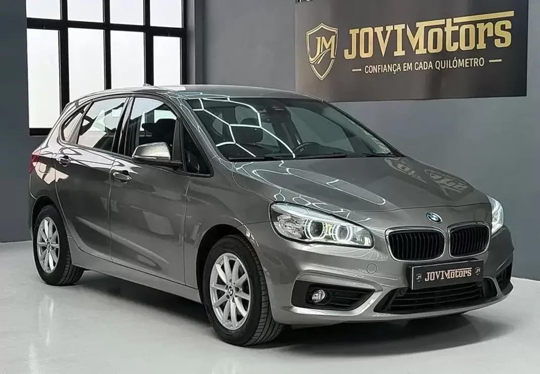 BMW 216 Active Tourer 2015 - 12750 EUR, 196513 km - AUTO.MOTO.pt - 196513km - foto 1 de 25